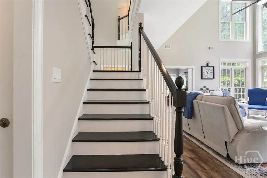 59 White Oak Bluff Savannah GA 31405