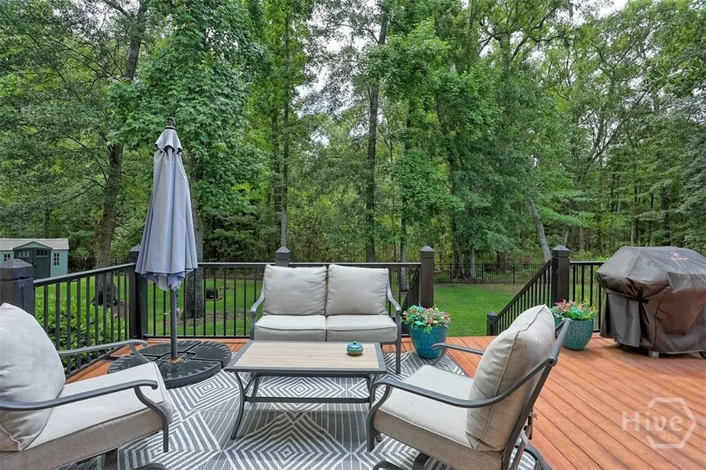 59 White Oak Bluff Savannah GA 31405