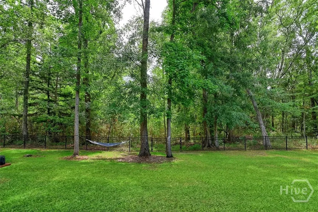 59 White Oak Bluff Savannah GA 31405