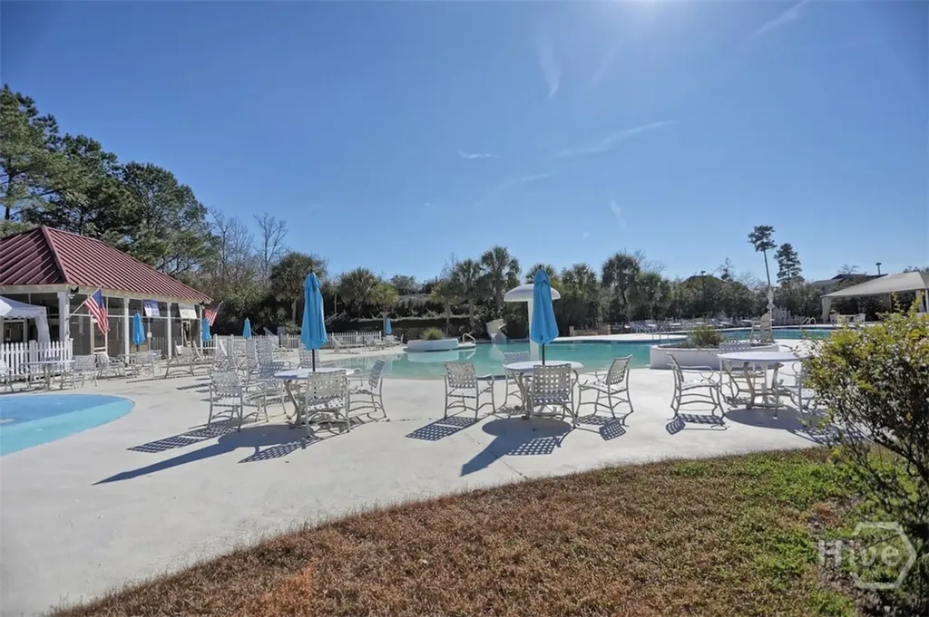 59 White Oak Bluff Savannah GA 31405