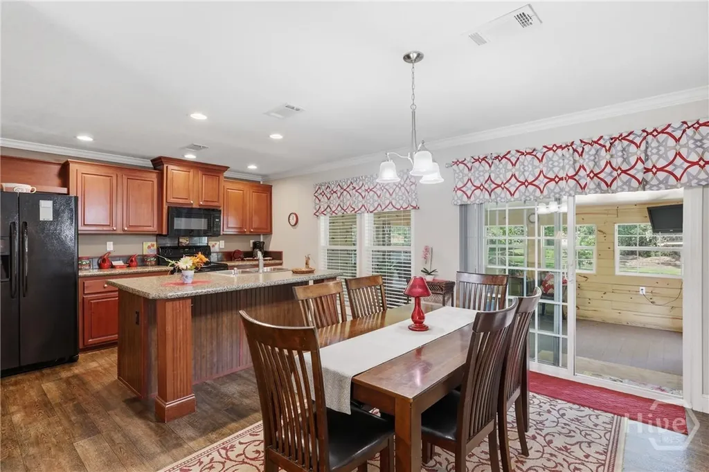 198 2nd Street Midway GA 31320