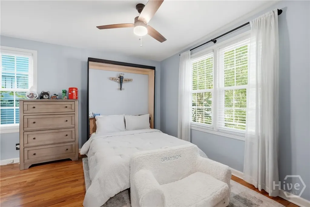 402 E 56th Street Savannah GA 31405