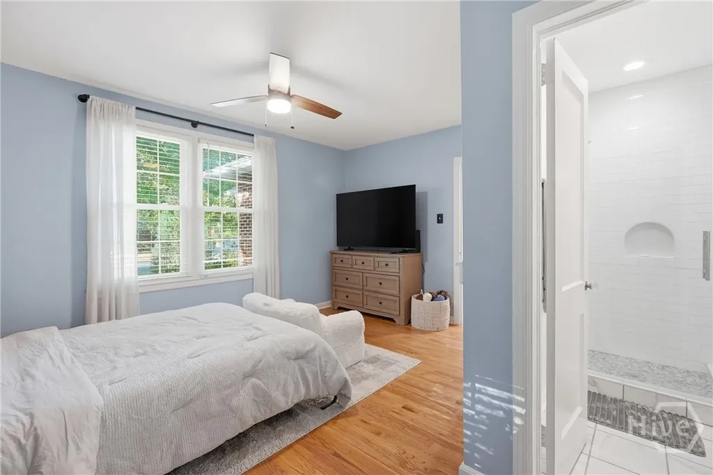402 E 56th Street Savannah GA 31405