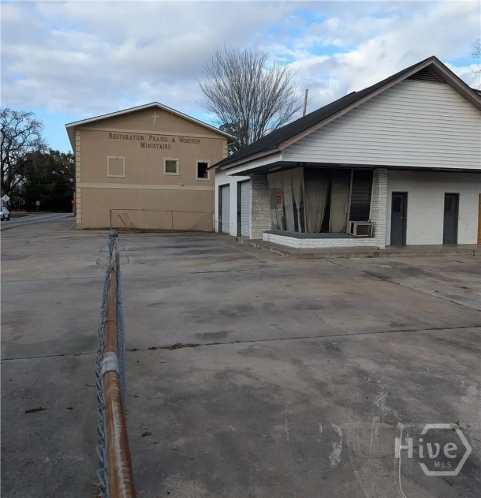3912 Waters Avenue Savannah GA 31405