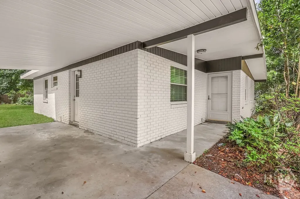 325 Woodley Road Savannah GA 31419