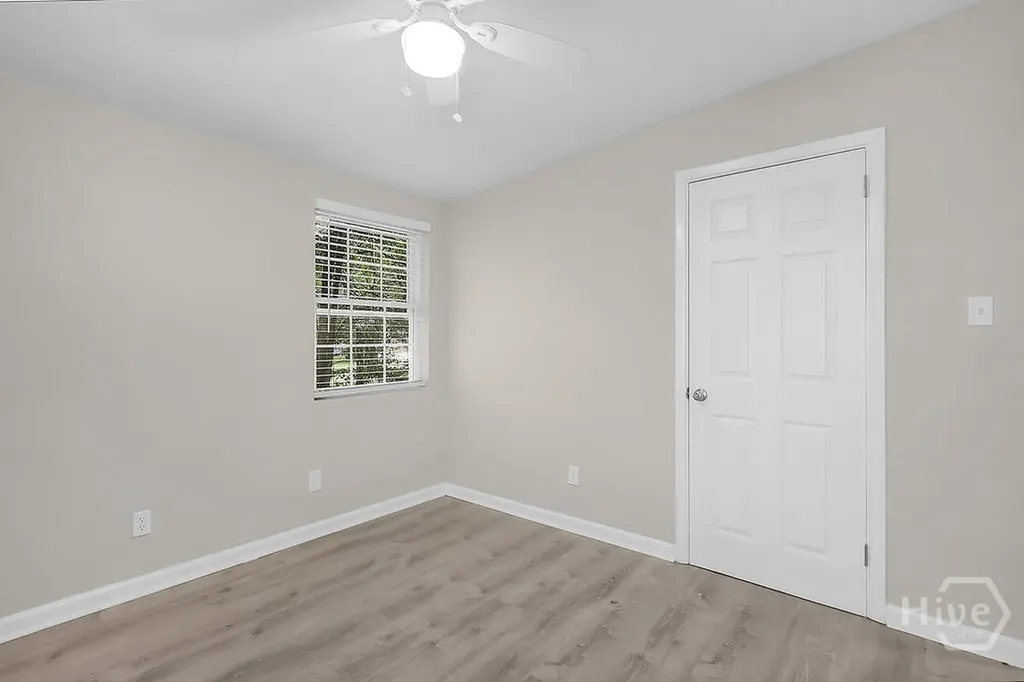 325 Woodley Road Savannah GA 31419