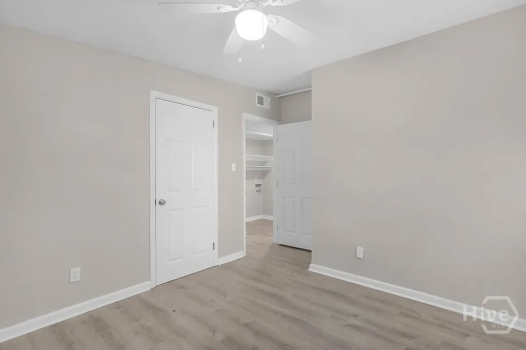 325 Woodley Road Savannah GA 31419