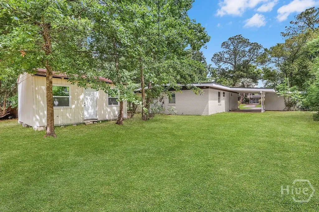 325 Woodley Road Savannah GA 31419