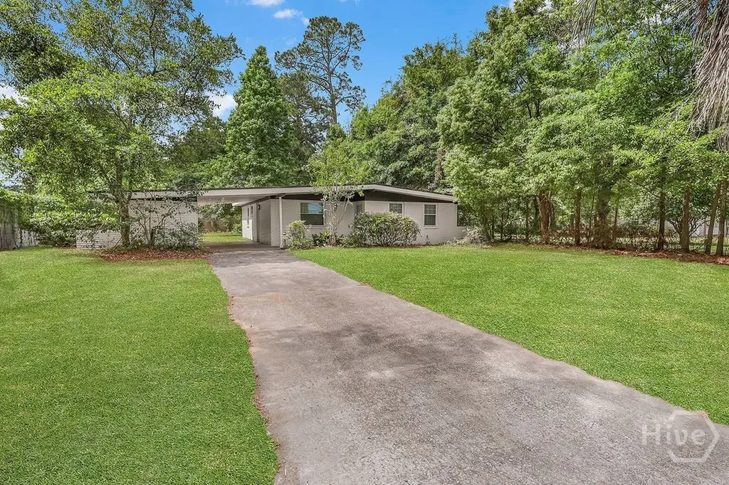 325 Woodley Road Savannah GA 31419
