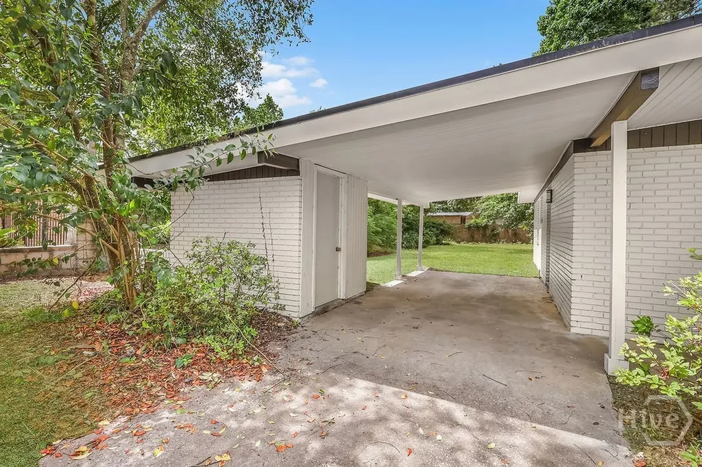 325 Woodley Road Savannah GA 31419