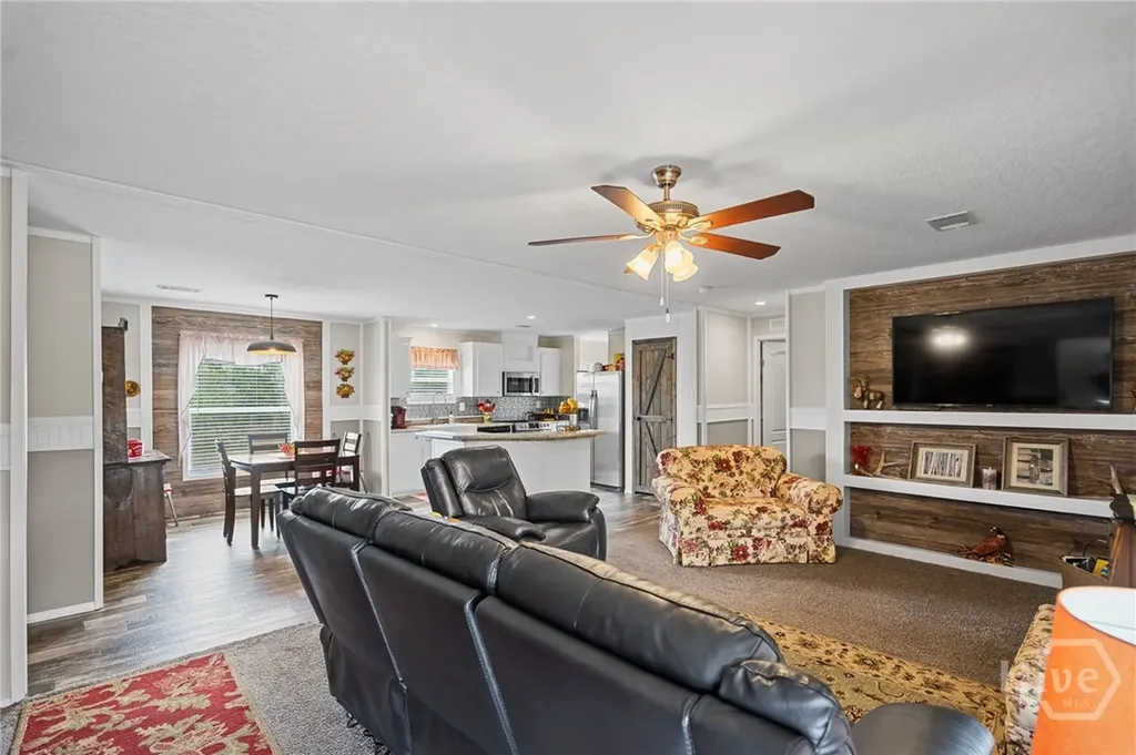 7589 Mud Road Brooklet GA 30415