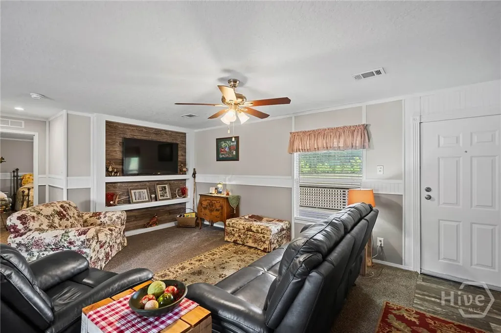 7589 Mud Road Brooklet GA 30415