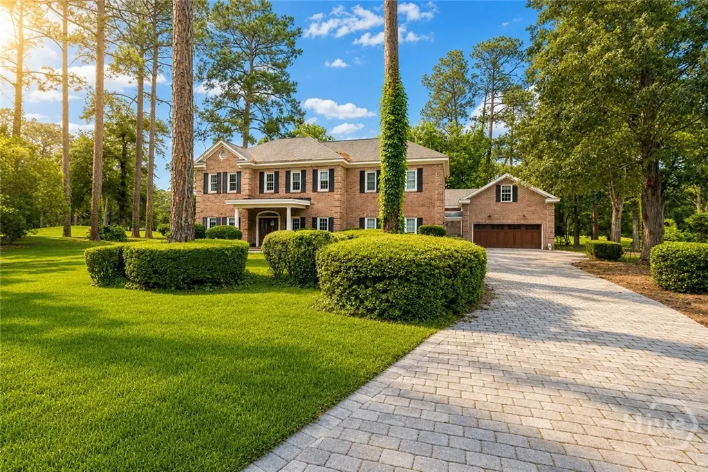 3 Pine Lakes Point Savannah GA 31405