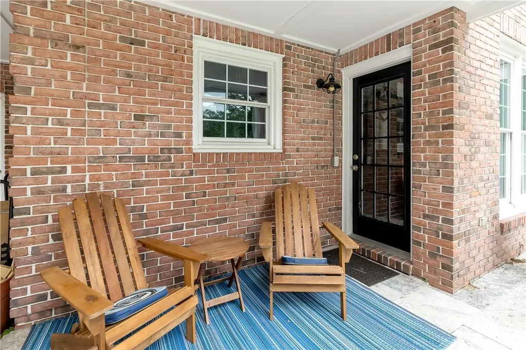 3 Pine Lakes Point Savannah GA 31405