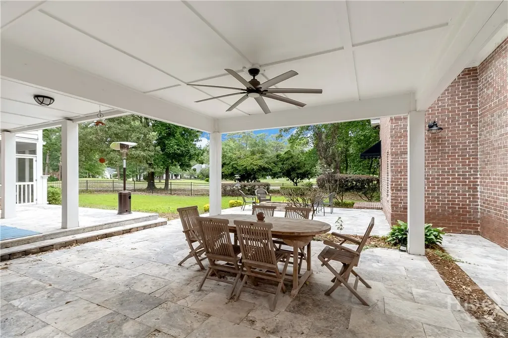 3 Pine Lakes Point Savannah GA 31405