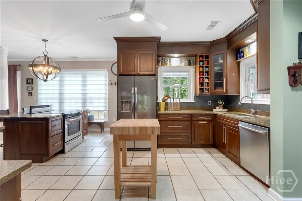 3 Pine Lakes Point Savannah GA 31405