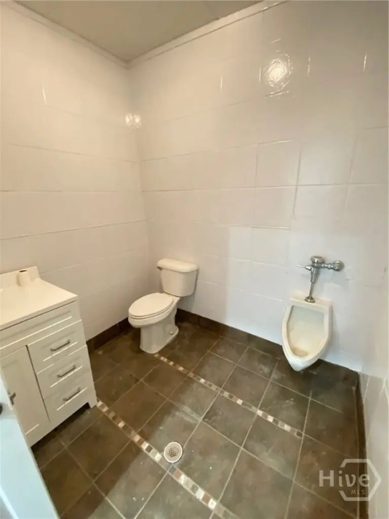 219 E Henry Street Savannah GA 31401
