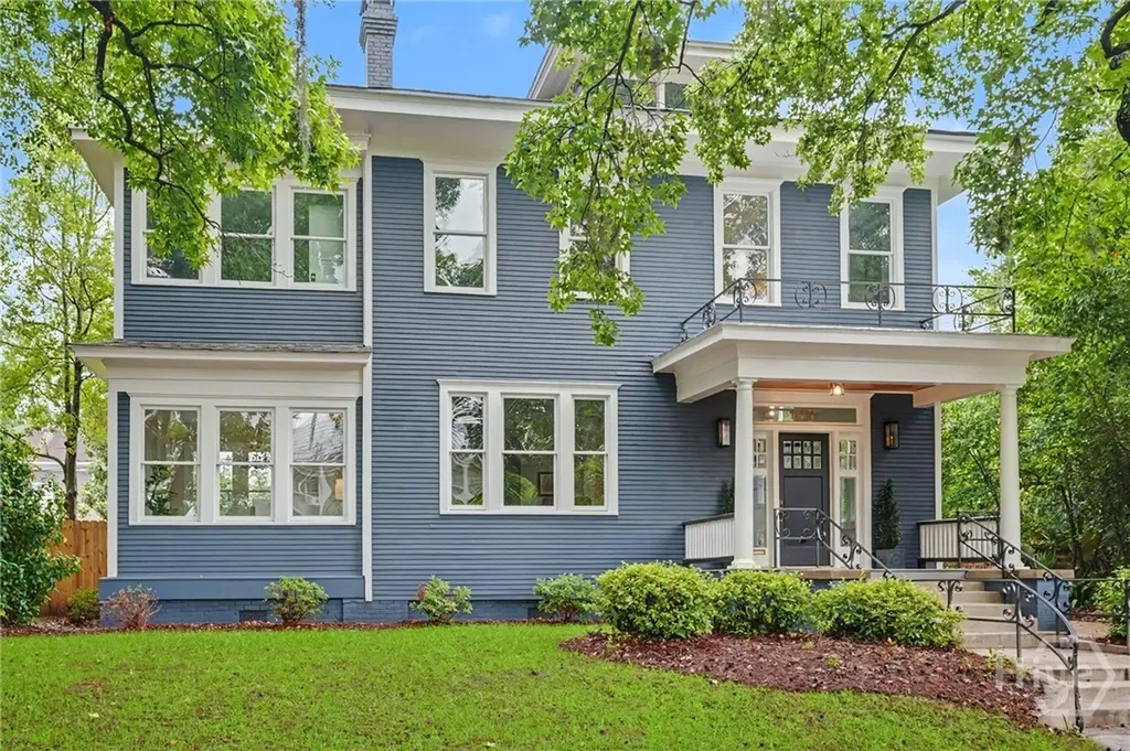 111 E 49th Street Savannah GA 31405