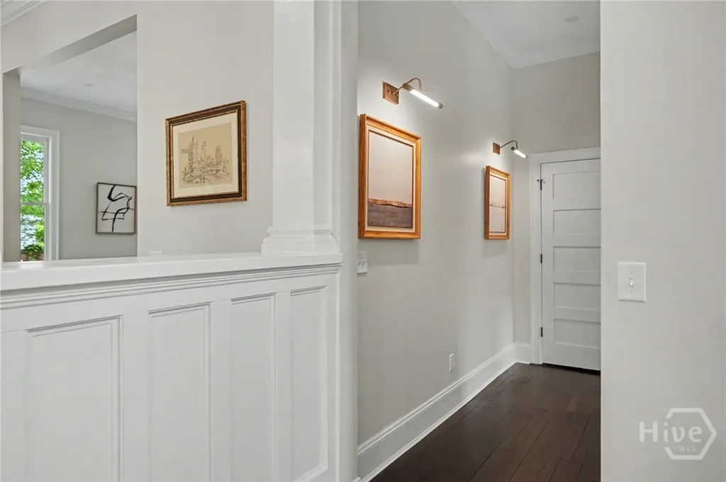 111 E 49th Street Savannah GA 31405