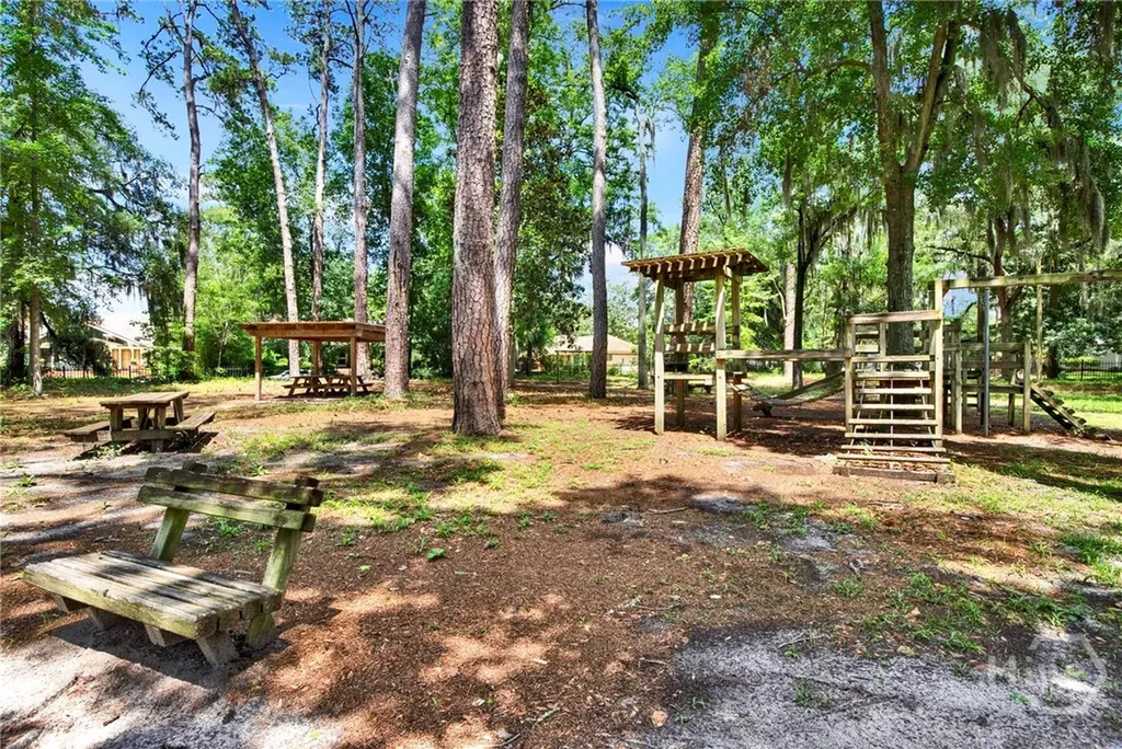 200 Kinzie Avenue Savannah GA 31404