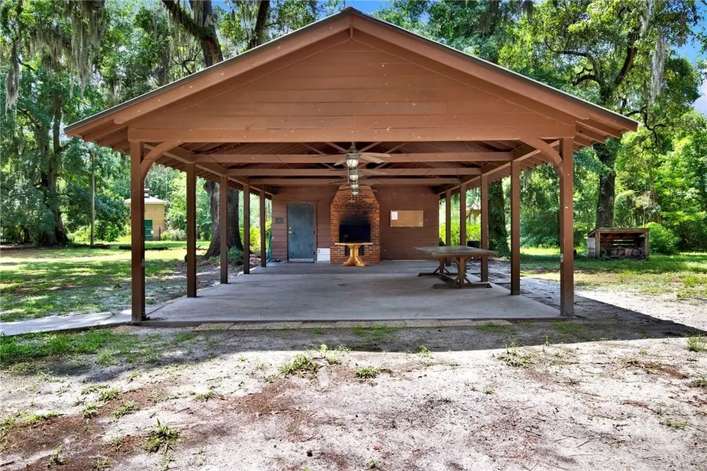 200 Kinzie Avenue Savannah GA 31404