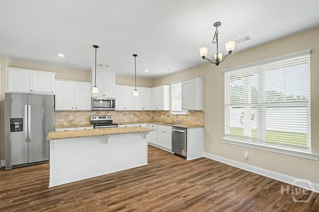 346 Coconut Drive Bloomingdale GA 31302