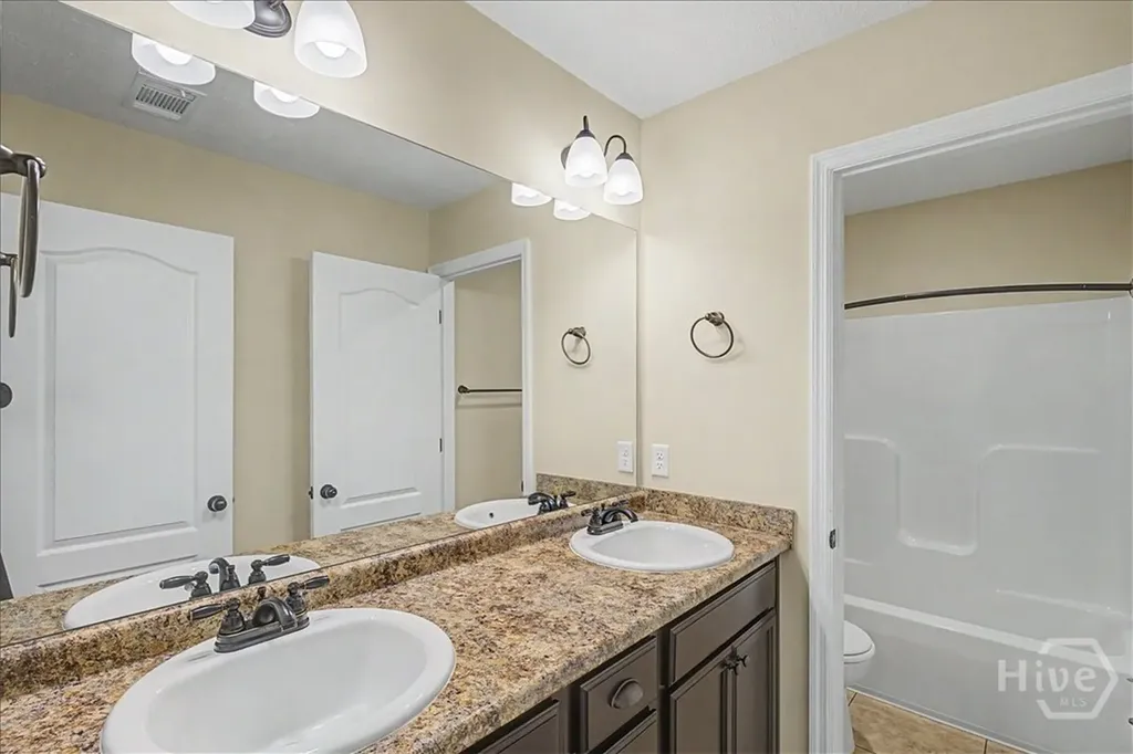 346 Coconut Drive Bloomingdale GA 31302