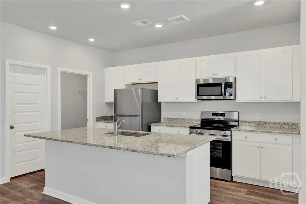 130 Barefoot Drive Savannah GA 31302