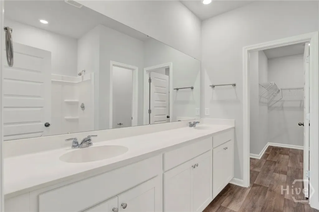 130 Barefoot Drive Savannah GA 31302