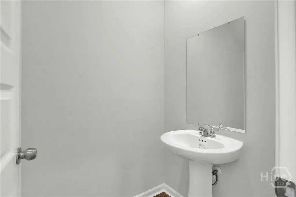 137 Barefoot Drive Savannah GA 31302