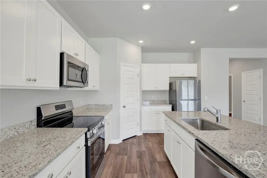 112 Crimson Savannah GA 31302
