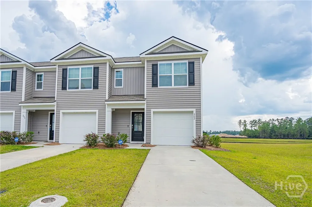 202 Coneflower Road Bloomingdale GA 31302