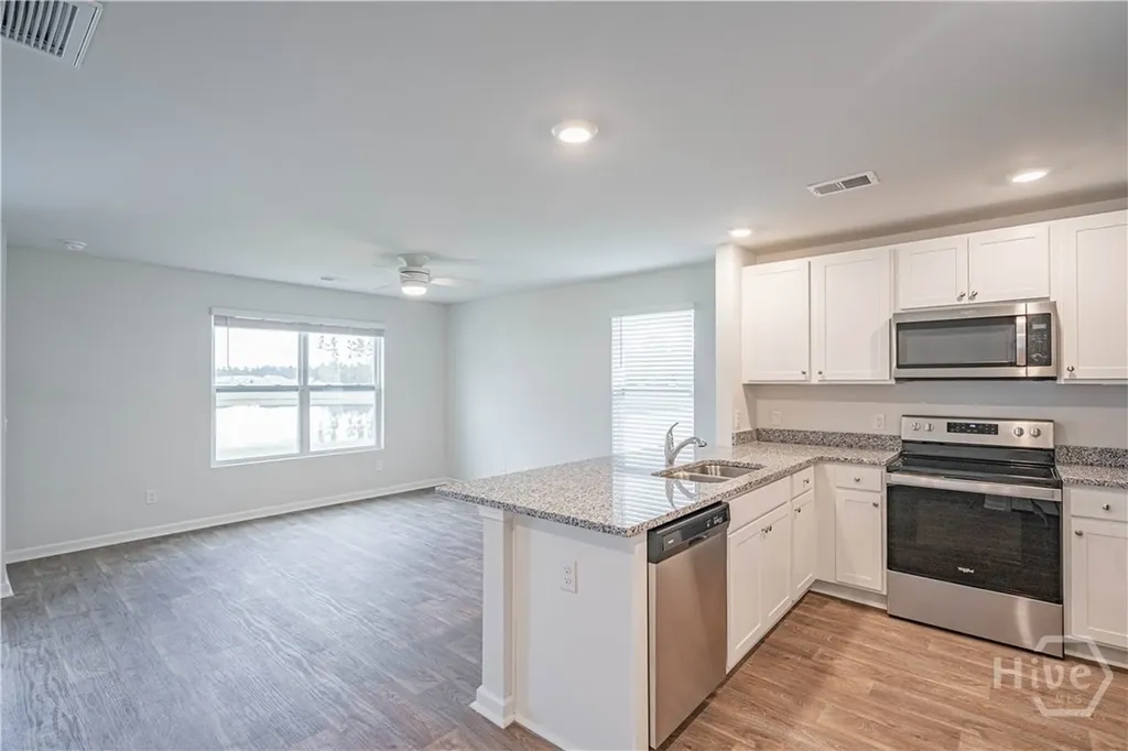 202 Coneflower Road Bloomingdale GA 31302