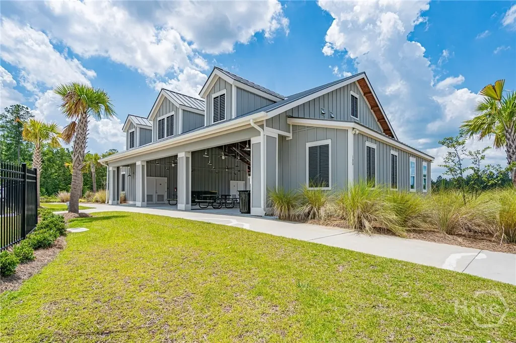 202 Coneflower Road Bloomingdale GA 31302