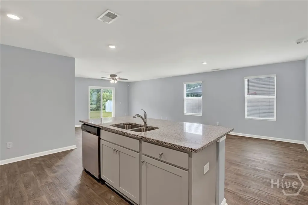 126 Tobago Circle Guyton GA 31312