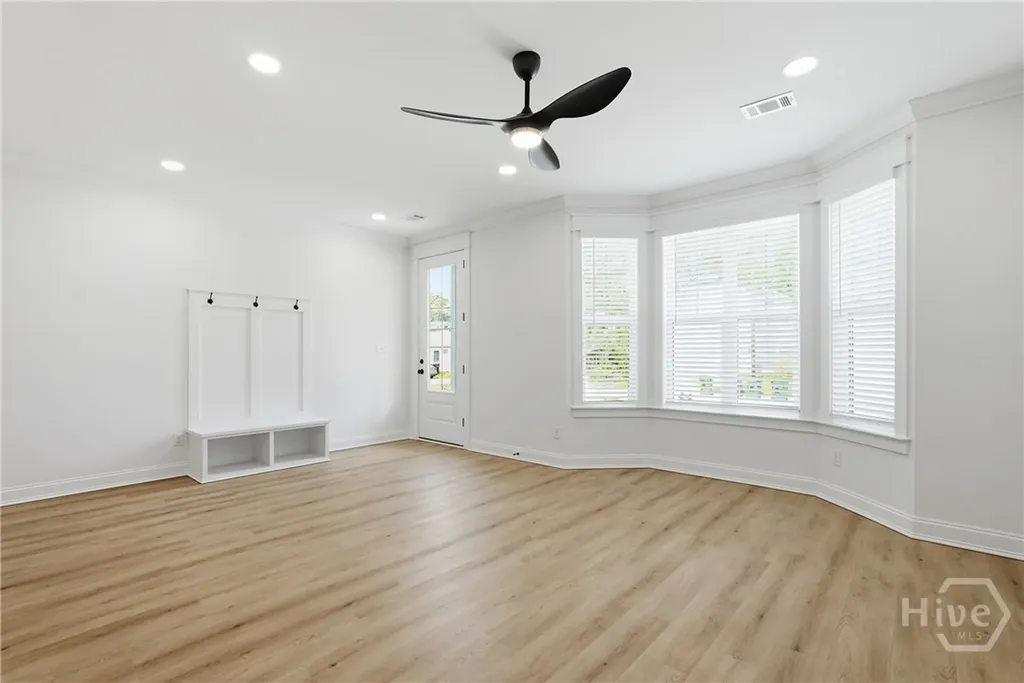 1209 E 34th Street Savannah GA 31404