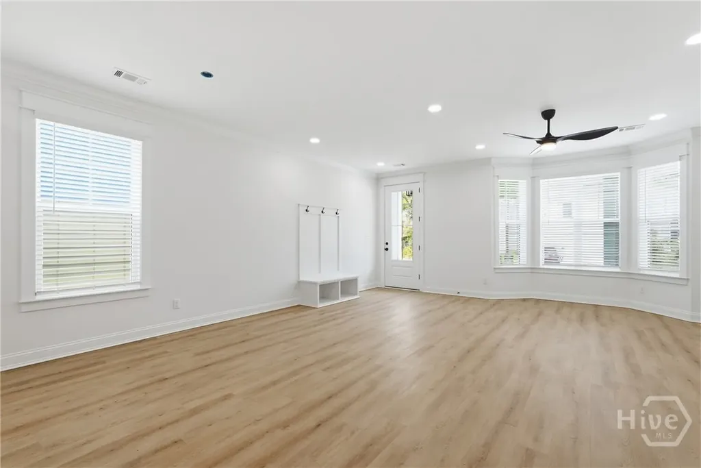1209 E 34th Street Savannah GA 31404