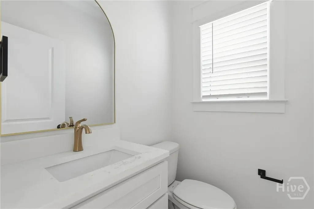1209 E 34th Street Savannah GA 31404