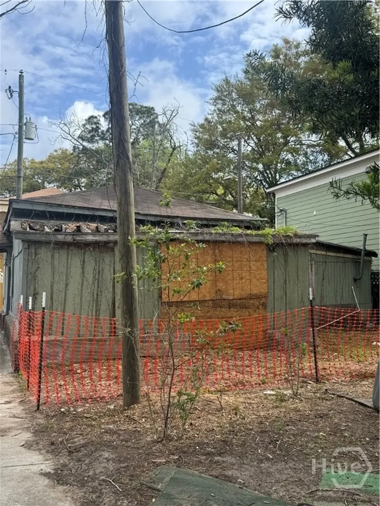 1818 Jefferson Street Savannah GA 31401