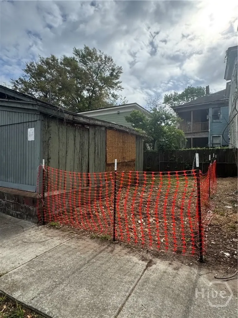 1818 Jefferson Street Savannah GA 31401