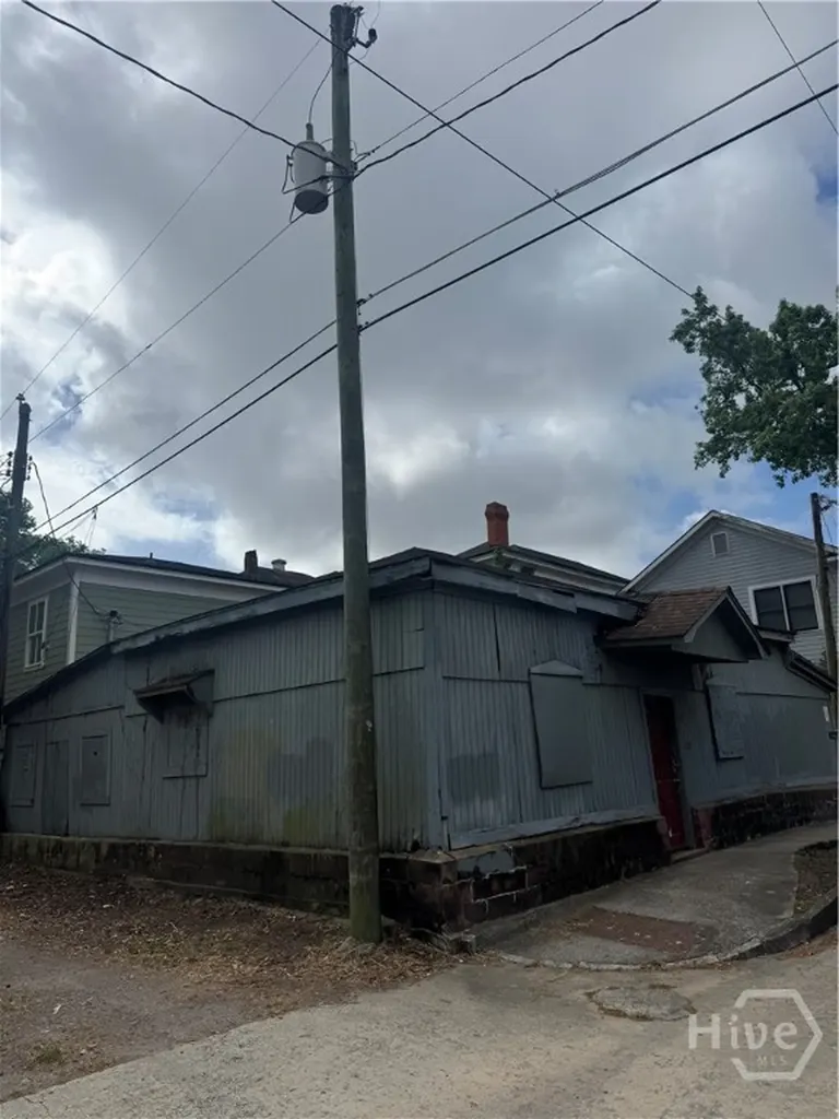 1818 Jefferson Street Savannah GA 31401