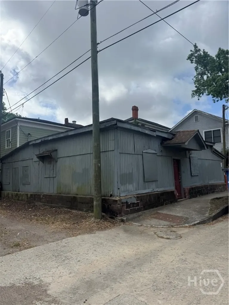 1818 Jefferson Street Savannah GA 31401