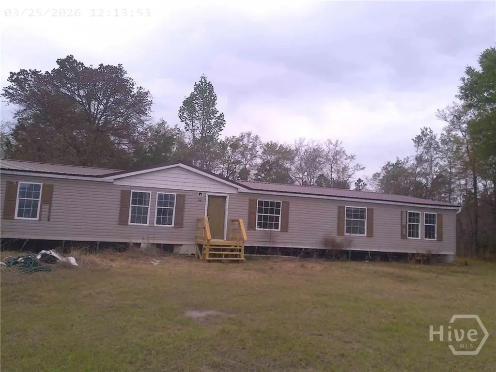 68 Pine Tar Lane NE Ludowici GA 31316