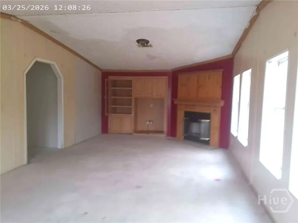 68 Pine Tar Lane NE Ludowici GA 31316
