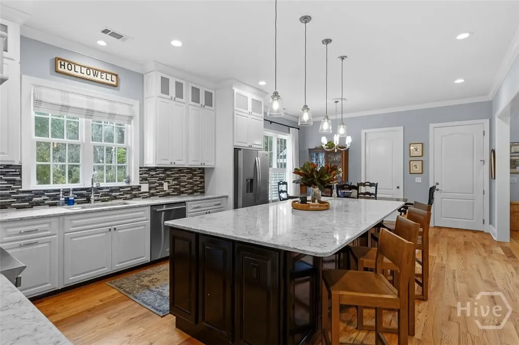 2 Lightenstone Court Savannah GA 31411