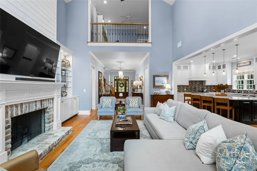 2 Lightenstone Court Savannah GA 31411