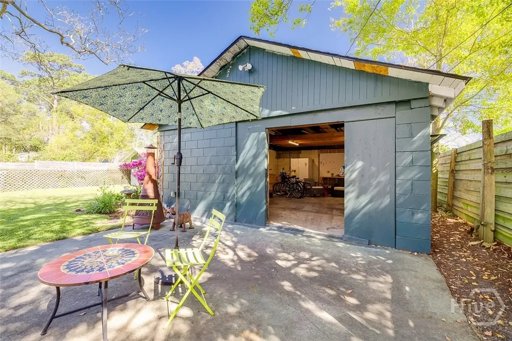 304 E 57th Street Savannah GA 31405