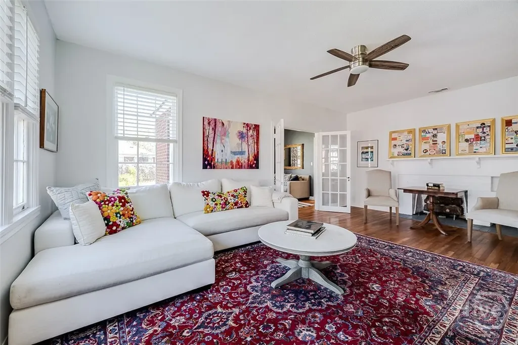 304 E 57th Street Savannah GA 31405