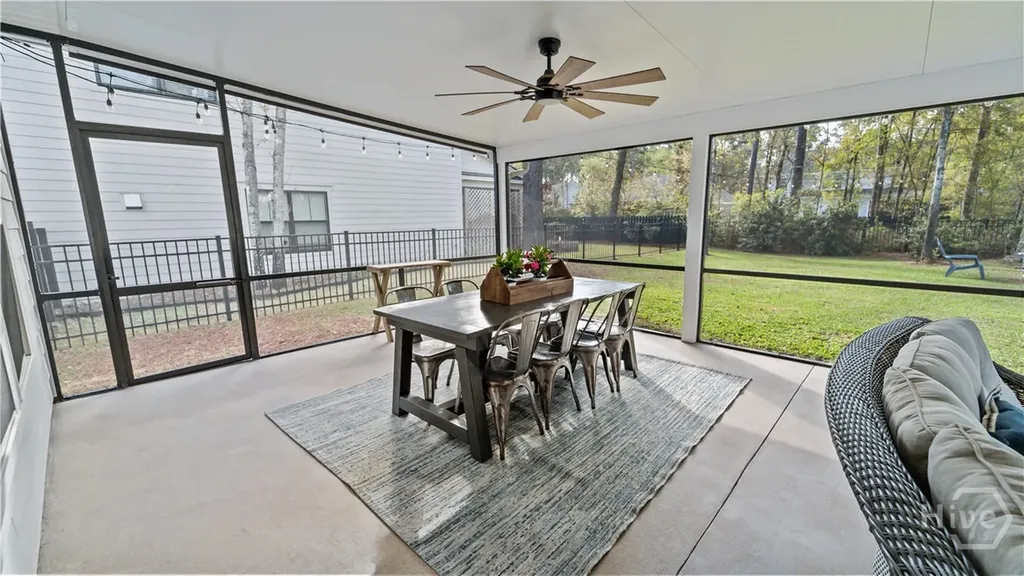 178 Crawford Lane Richmond Hill GA 31324