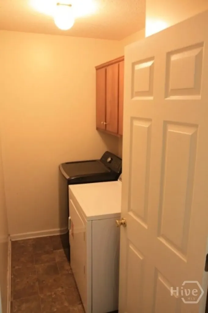 48 W Beaver Lane Midway GA 31320
